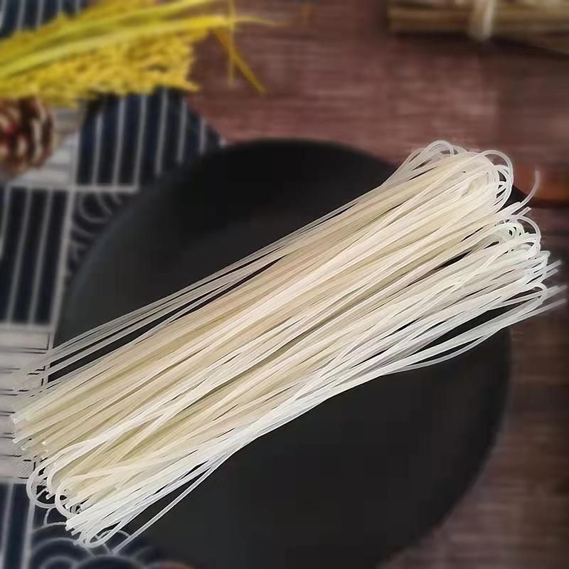 云南特产红河哈尼梯田白米线